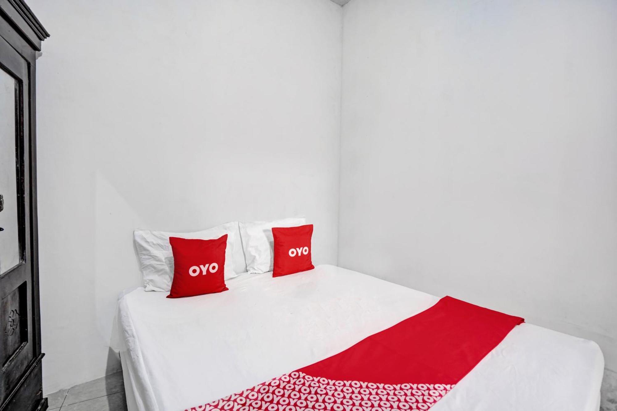 Oyo Life 92840 Wisma Morricco Jombang Dış mekan fotoğraf